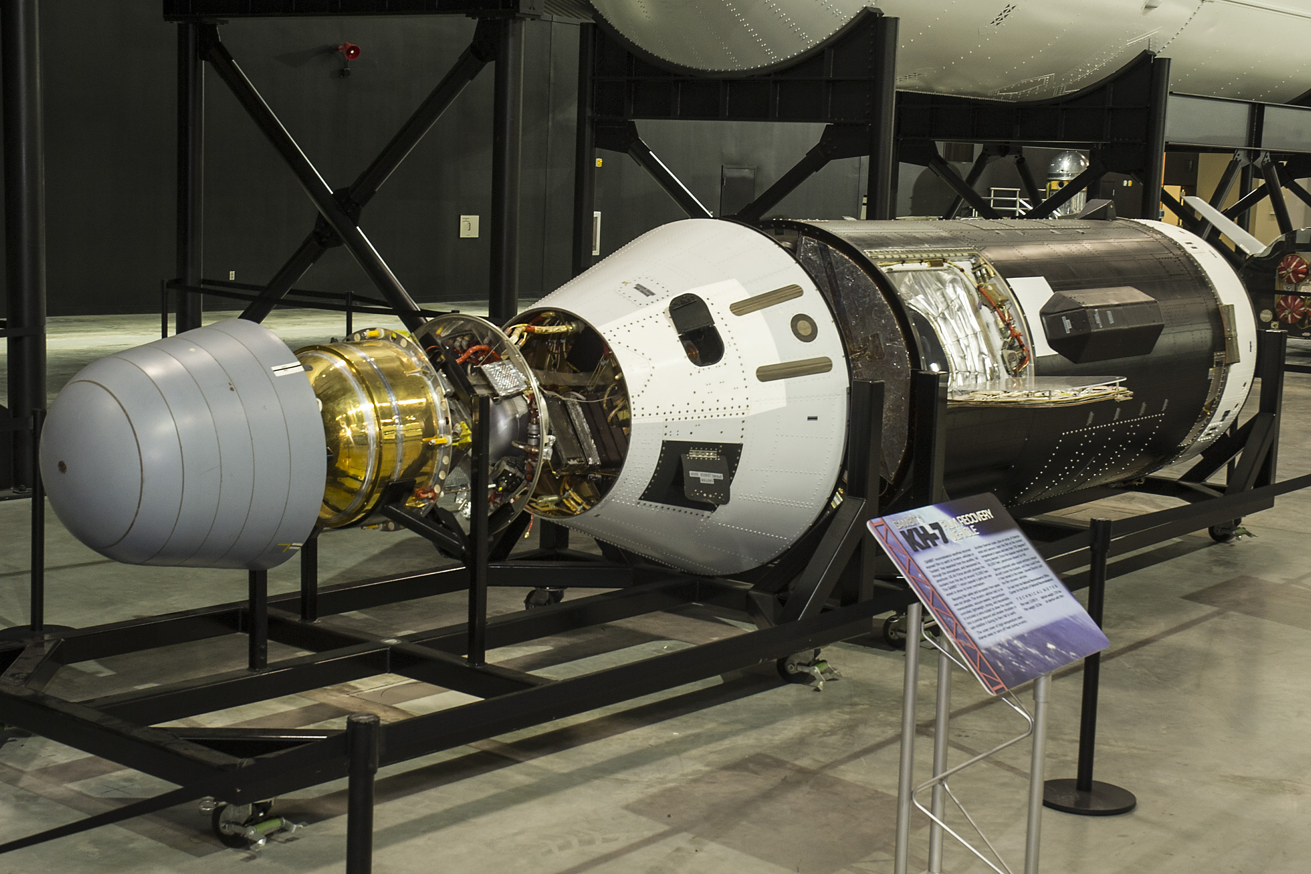 KH-7 GAMBIT satellite, GAMBIT-1 (KH-7) reconnaissance satellite