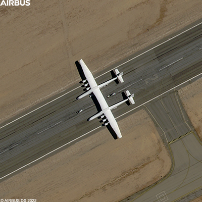 Stratolaunch's 'Roc', The World's Largest Airplane - 2022-10-14 ...